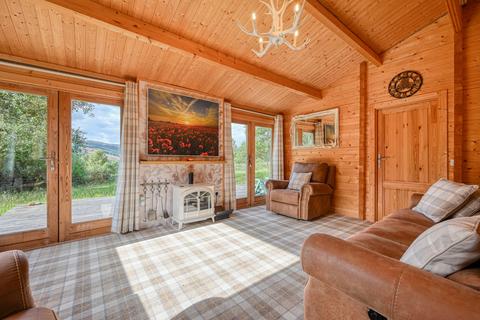 undefined, The Green Man Cabin, Balnain IV63