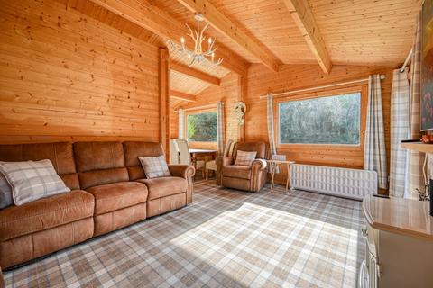 undefined, The Green Man Cabin, Balnain IV63