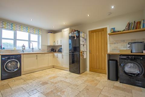 3 bedroom semi-detached house for sale, Station Road, Dersingham