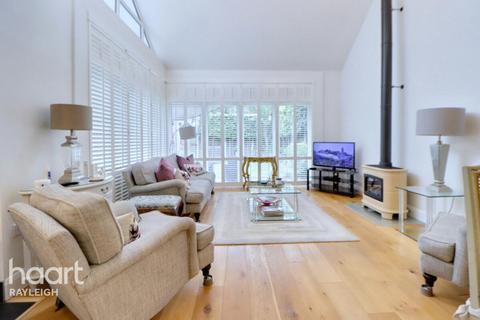 undefined, Leigham Court Drive, Leigh-on-Sea
