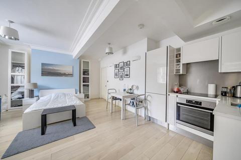 undefined, Central Reading,  Berkshire,  RG1