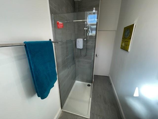Shower 2.jpg