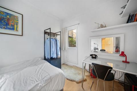 2 bedroom flat for sale, Ridley Road, Wimbledon SW19