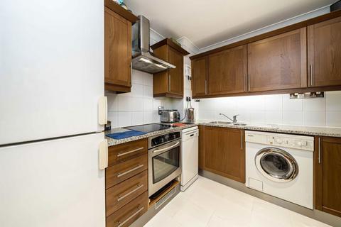 2 bedroom flat for sale, Forum Magnum Square, London SE1