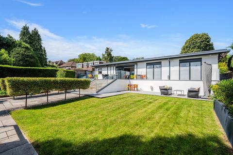 undefined, Raglan Road, Reigate RH2