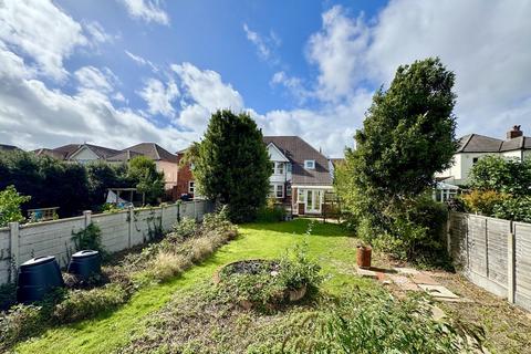6 bedroom detached house for sale, Richmond Park Crescent, Queens Park, Bournemouth, BH8