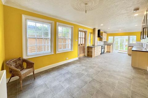 6 bedroom detached house for sale, Richmond Park Crescent, Queens Park, Bournemouth, BH8