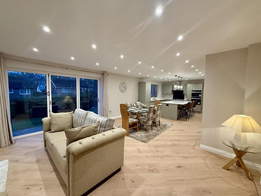 Kitchen/Dining/Family Room