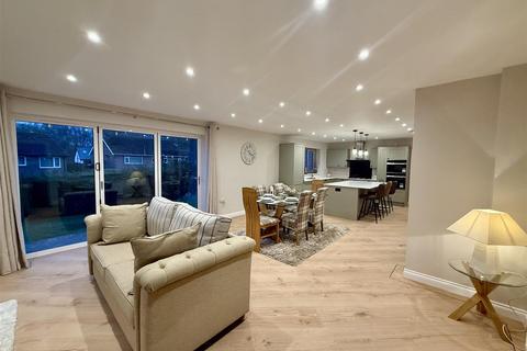 4 bedroom house for sale, The Risings, St. Giles Close, Darlington