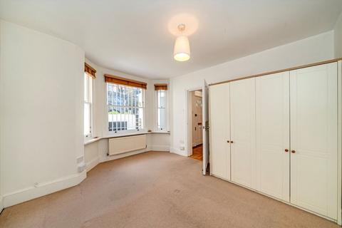 2 bedroom flat to rent, Gordon Place, London W8