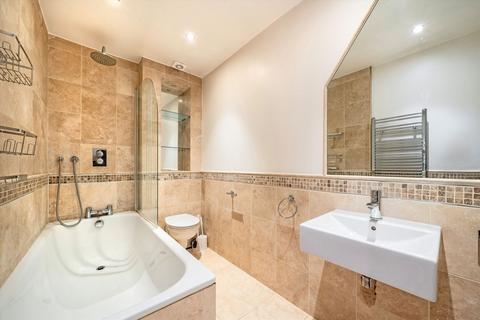 2 bedroom flat to rent, Gordon Place, London W8