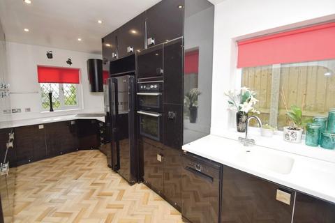 undefined, Keighley Road, Bradford BD13