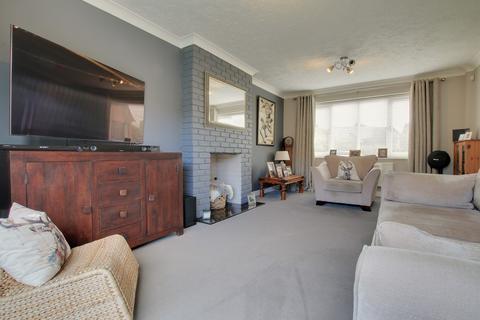 11 Brands Close, Ramsey, Huntingdon, PE26 1RZ