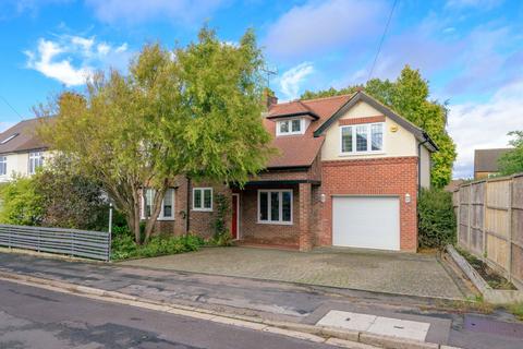 4 bedroom detached house for sale, Belton Avenue, Grantham NG31