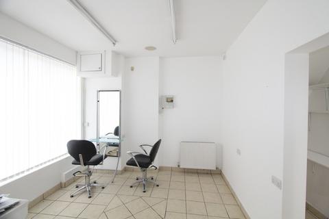 1 bedroom detached house for sale, High Street, Pentre Broughton