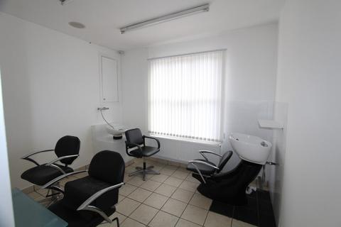 1 bedroom detached house for sale, High Street, Pentre Broughton