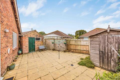 3 bedroom bungalow for sale, Mengham