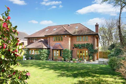 undefined, Pavilion End, Beaconsfield, HP9