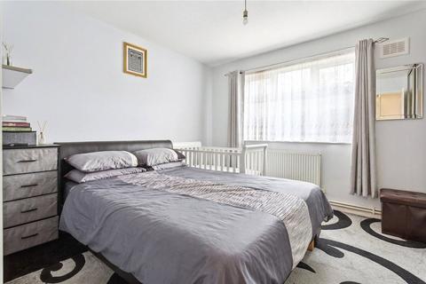 4 bedroom house for sale, Vallance Road, London, E1