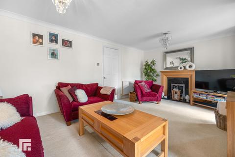 undefined, Maes-y-Dderwen, Creigiau, Cardiff