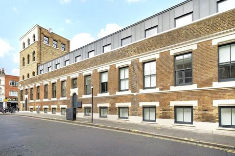 undefined, Brooke Road, London