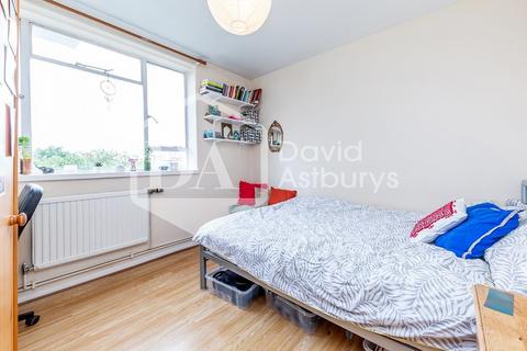 5 bedroom apartment to rent, Cruikshank Street, King's Cross, London