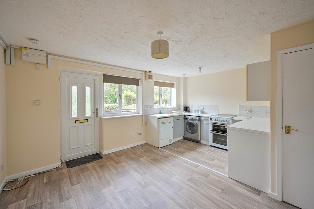 Lounge/Kitchen