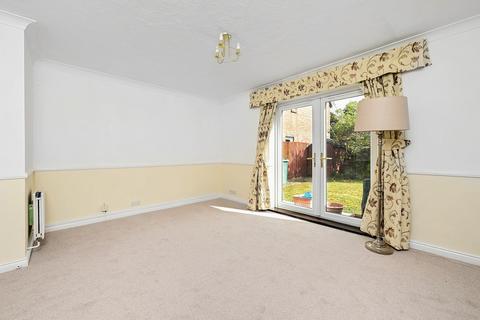 undefined, Hornes Field Court, Fleet GU52