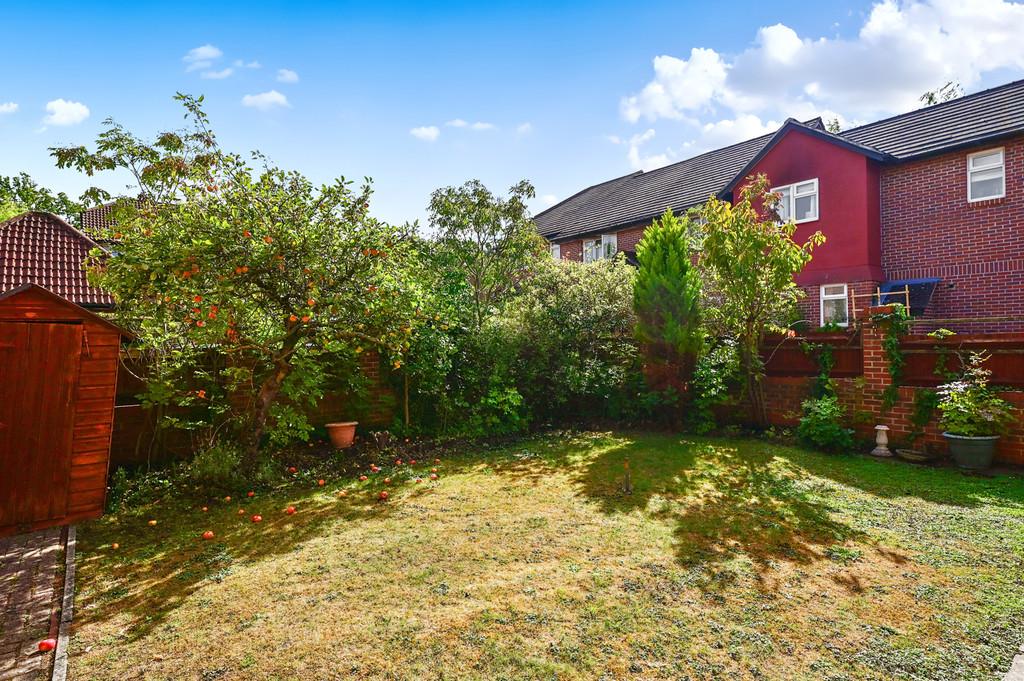 6 Hornes Field Court (9)