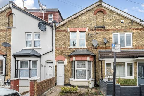 2 bedroom terraced house for sale, Richmond Road, Bounds Green N11