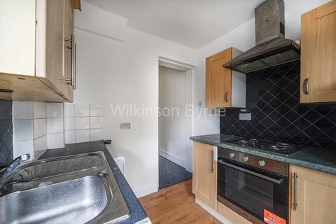 2 bedroom terraced house for sale, Richmond Road, Bounds Green N11