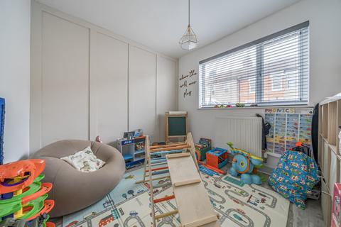 2 bedroom terraced house for sale, Ford Street, Kingshill, Swindon, SN1
