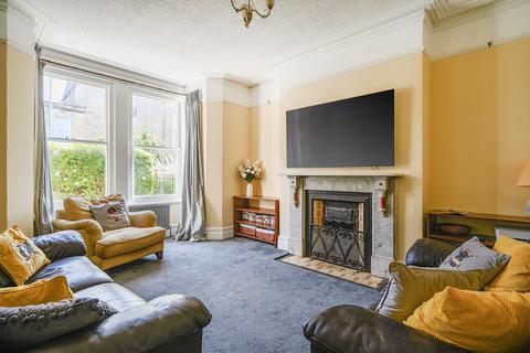 4 bedroom end of terrace house for sale, Trafalgar Road, Somerset BA1