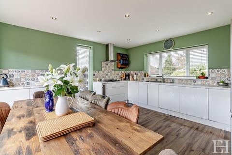 4 bedroom semi-detached house for sale, Linton, Cambridge