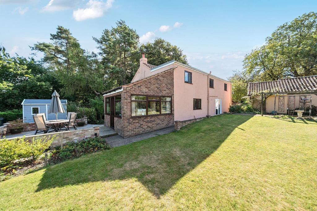 Cottage Rear.jpg