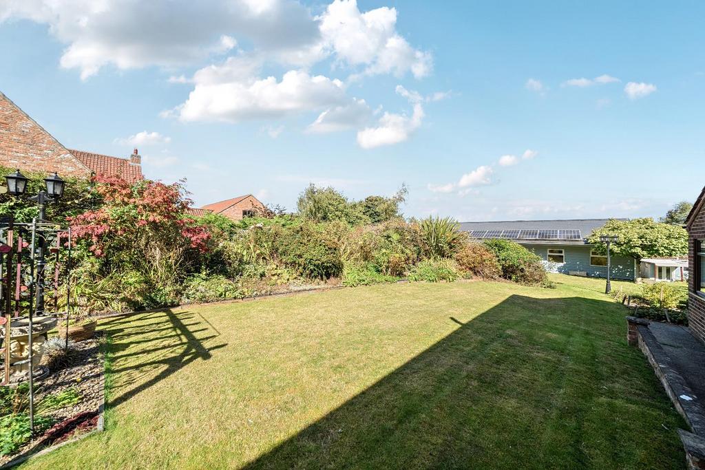 Garden 1.jpg