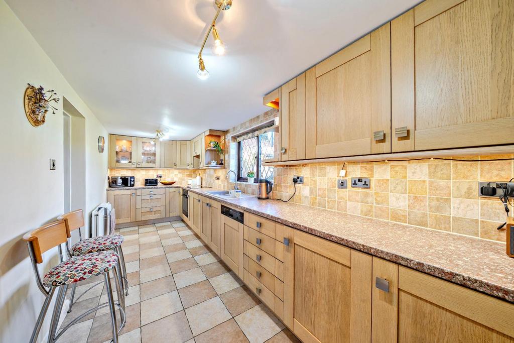 Kitchen.jpg