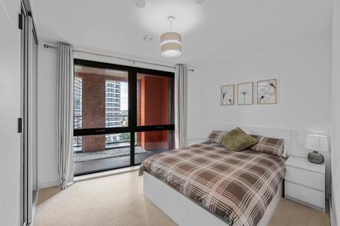 1 bedroom flat to rent, Roosevelt Tower, Williamsburg Tower, London