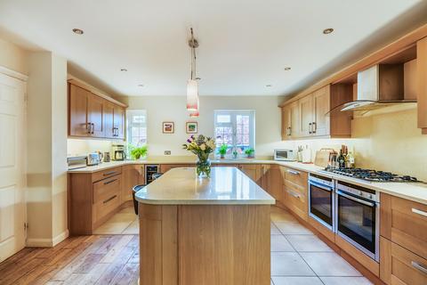 5 bedroom detached house for sale, Vicarage Road, Surrey GU22