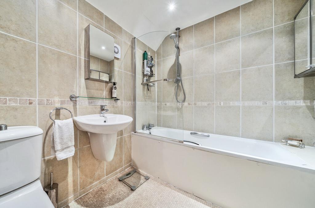 1342757-15-68bf2a...