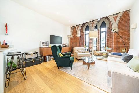 2 bedroom flat for sale, Lynton Road, London SE1