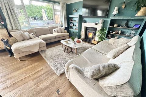 undefined, Beechcroft Drive, Whitby