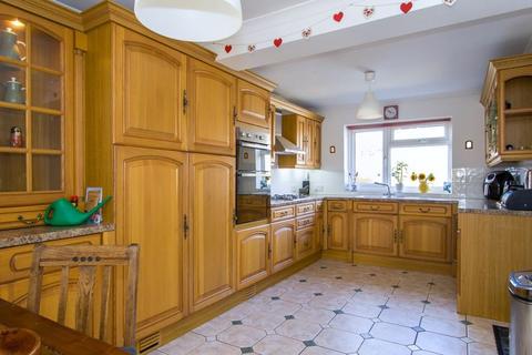 3 bedroom detached house for sale, Rowan Close, Penarth