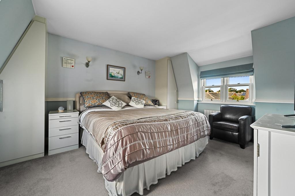 HT-FC(COL)-38 High Street-4