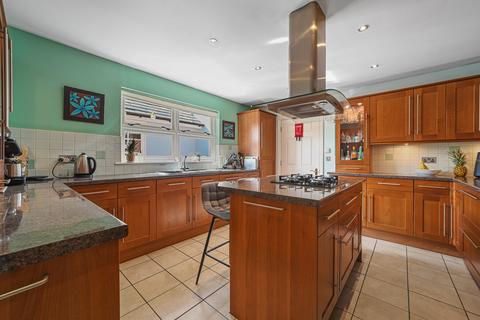 4 bedroom detached house for sale, High Street, Kelvedon