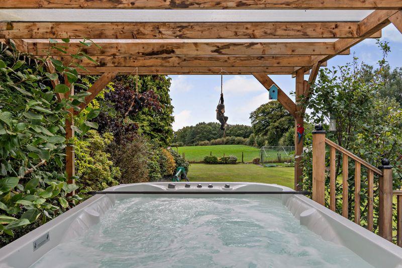 Hot tub