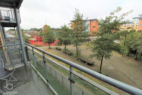 2 bedroom apartment for sale, Quayside Drive, Colchester