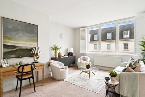 2 bedroom flat for sale, The Quadrangle, Chelsea Harbour, Chelsea, London