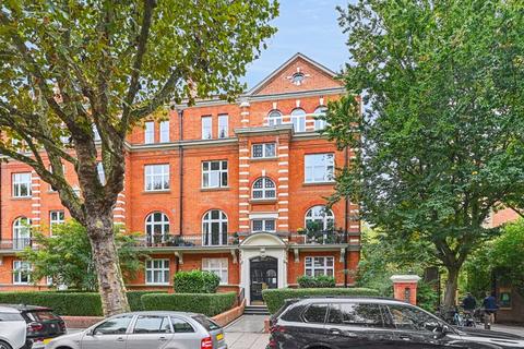 Carlton Mansions, Randolph Avenue