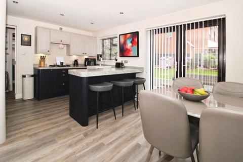 4 bedroom detached house for sale, Foxglove Close, Pelsall, WS3 5BP